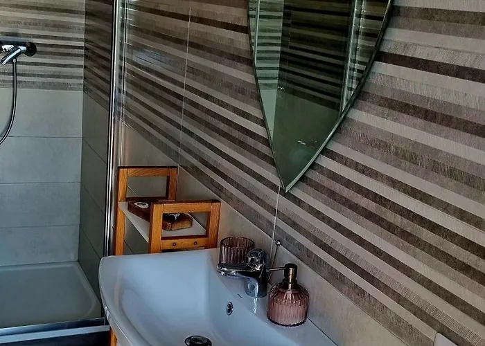 Guest house Denisa House Limanu