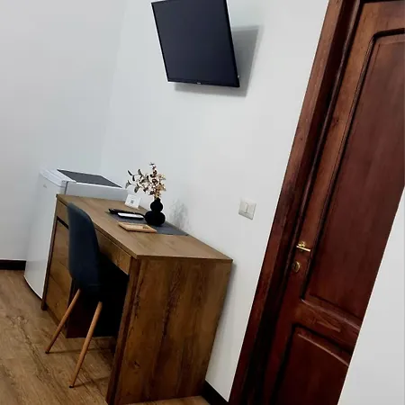 בית אירוח Denisa House *