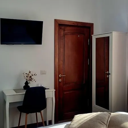 Denisa House בית אירוח *