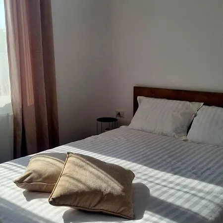 בית אירוח Denisa House Limanu