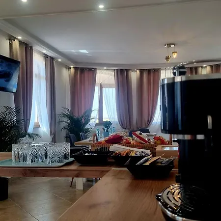 Denisa House בית אירוח Limanu